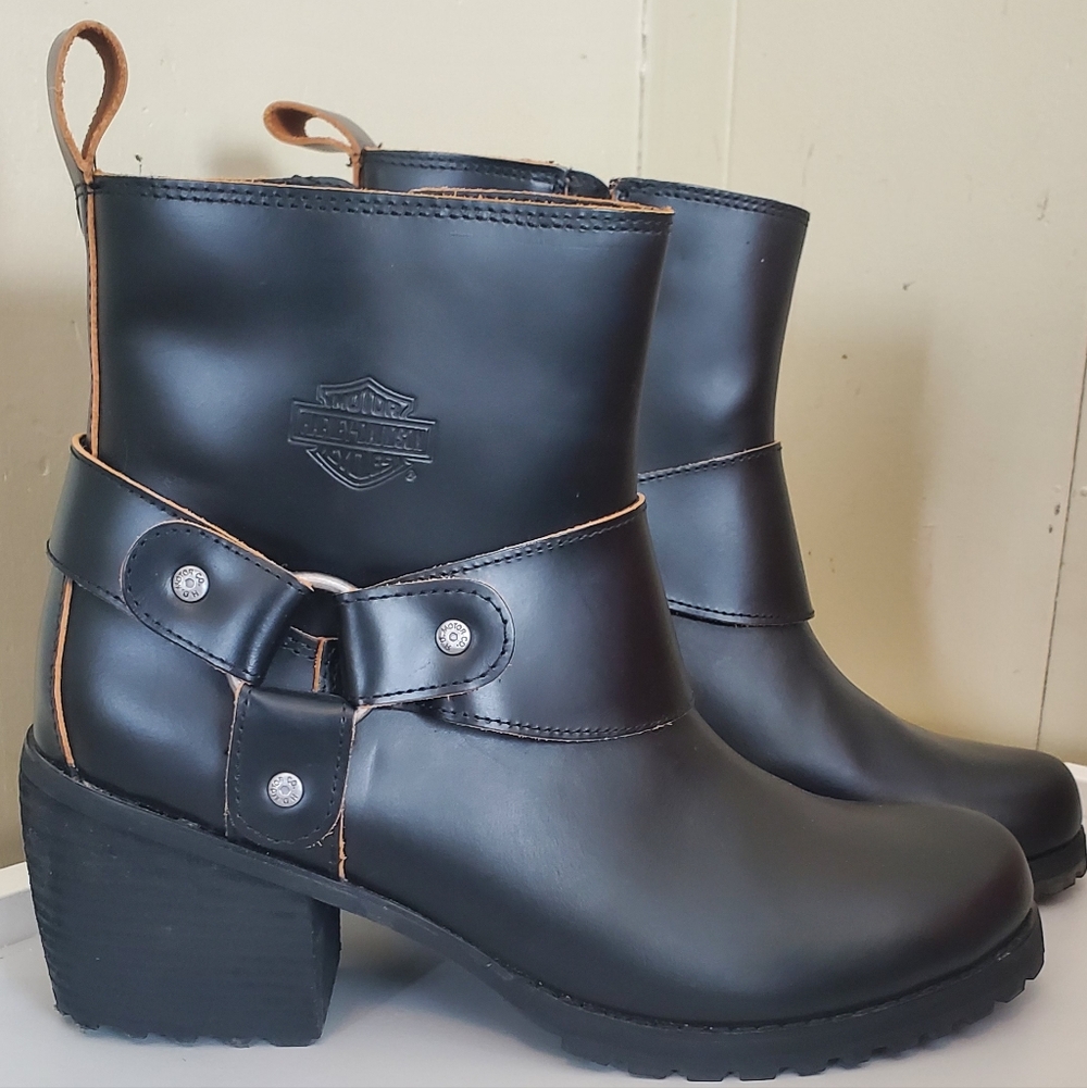 Harley-Davidson Black Womens Moto Boots with Buckle Detail, Size 9